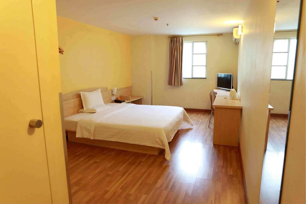 7Days Inn Jiangmen Peng Jiang Qiao North Pokoj fotografie